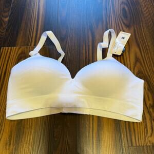 NWT Truekind Supportive Comfort Wireless Shaping Bra Size M